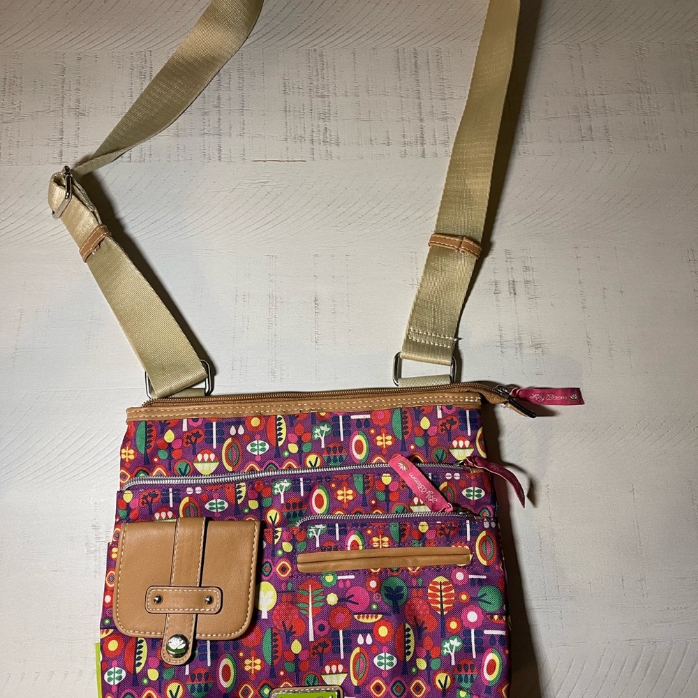 Lily Bloom Vibrant Colors Crossbody Bag W/Adjustable Strap and zip close. - Picture 12 of 12